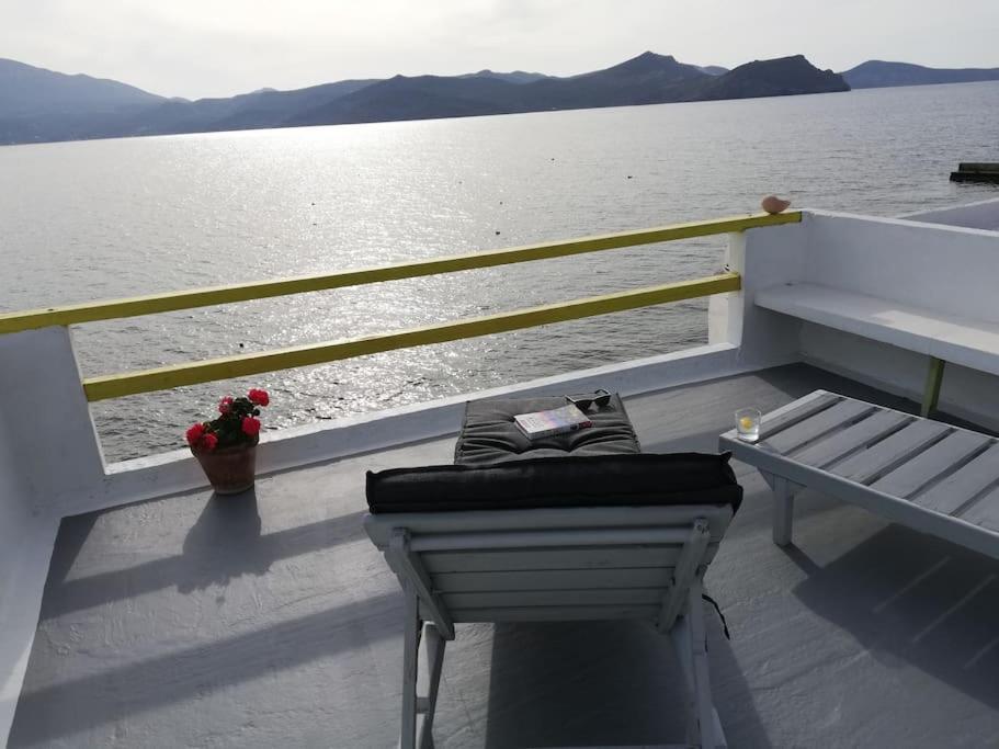 The Yellow Boat House Klima  エクステリア 写真